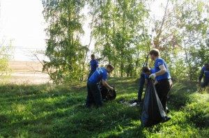 Очистить берега Москвы-реки от мусора помогут волонтеры