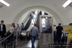 Эскалаторы в столичной подземке не будут останавливать в течение дня