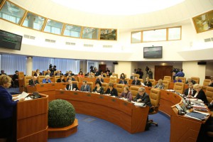 На заседании Мосгордумы был принят бюджет Москвы на 2016 год