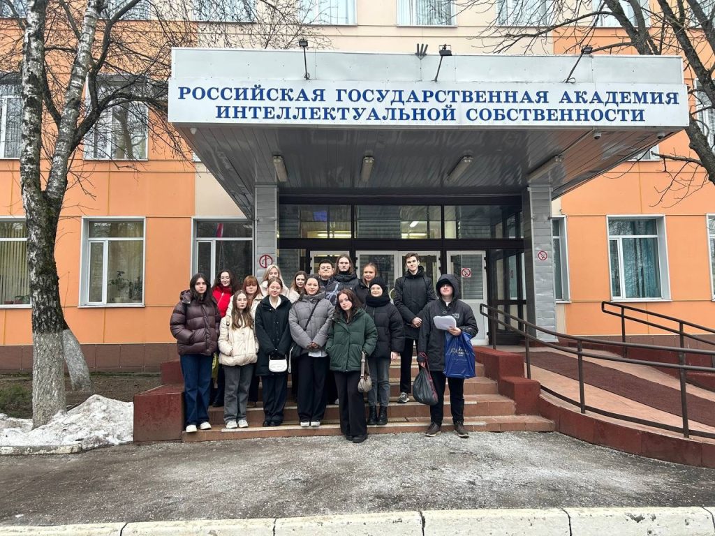 Ученики школы №1527 выступили с бизнес-проектами. Фото: страница школы №1527 в социальных сетях