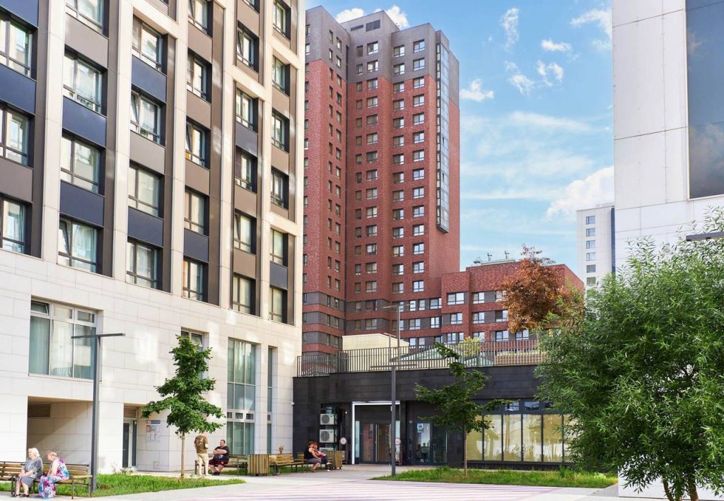 Постаматы и цифровые сервисы: как обновили смарт-стандарты для строительства жилья