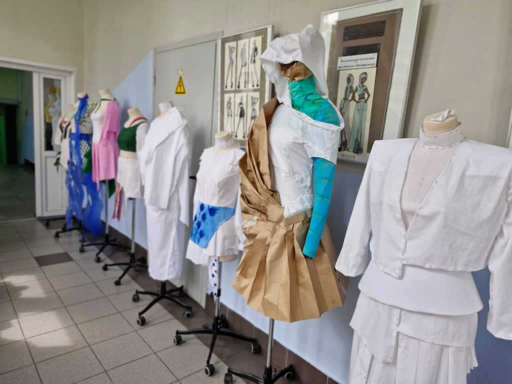 Практика создания проектов продукции прошла у студентов Колледжа ДПИ имени Карла Фаберже. Фото: официальная страница Колледжа декоративно-прикладного искусства имени Карла Фаберже в социальных сетях