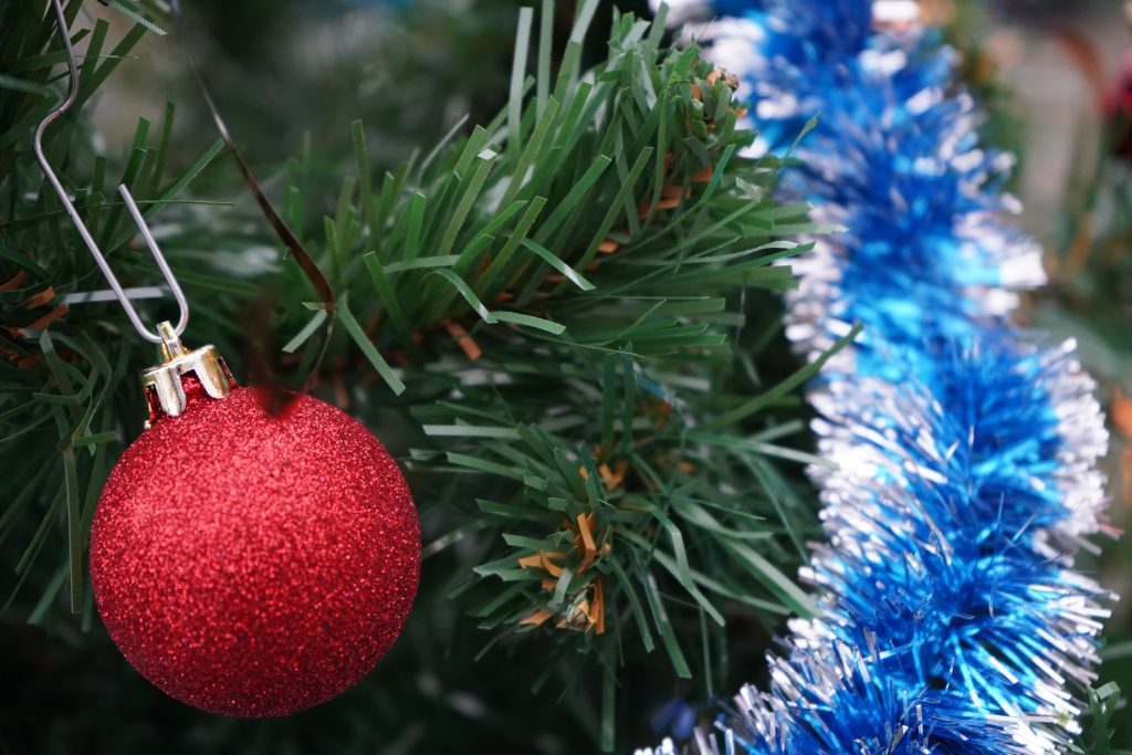 Серию праздничных мероприятий анонсировали сотрудники управы Нагатинского Затона. Фото: Анна Быкова, «Вечерняя Москва»