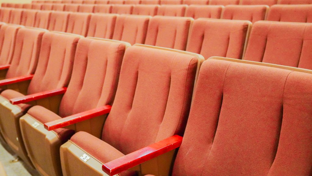 Спектакль пройдет в библиотеке №162 имени Константина Симонова. Фото: Ксения Догонашева, «Вечерняя Москва»