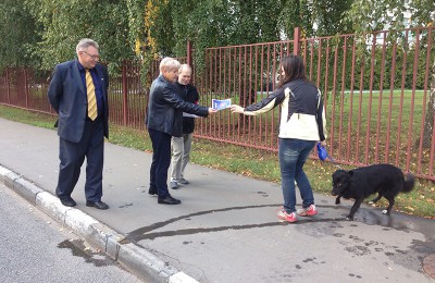 Депутат Андрей Федоров принял участие в рейде «За любимой собакой и убрать не стыдно!»
