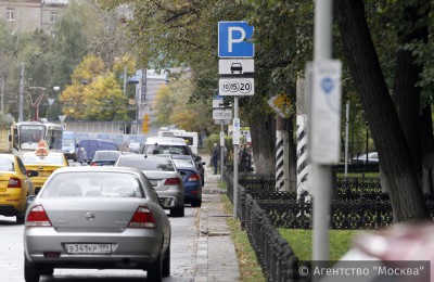 Муниципальные депутаты столицы готовят поправки в закон о платных парковках