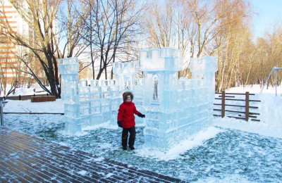 Парк ледяных скульптур появился в Нагатинском затоне