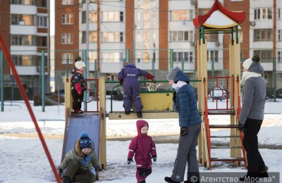 Детские электронные сертификаты нуждающимся семьям начнут выдавать в Москве с 1 марта