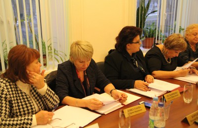 Депутатам представили отчет о работе городской поликлиники №67 в 2015 году