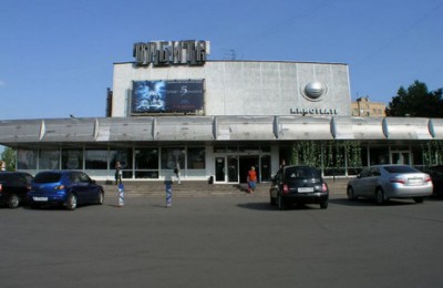 В кинотеатре «Орбита» жители хотят видеть аквапарк