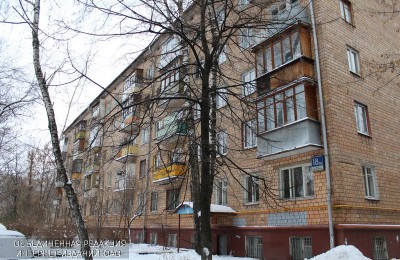 Жители Нагатинского затона задолжали за услуги ЖКХ 63 млн рублей