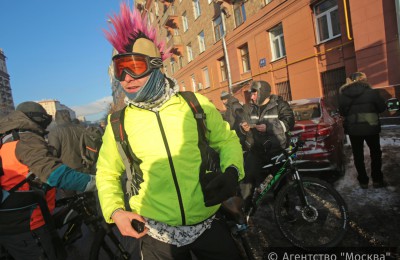 В Москве прошел второй зимний велопарад