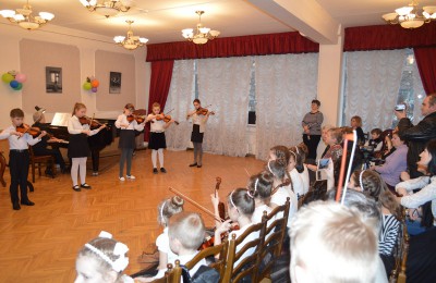 Отчетный концерт струнного отдела детской музыкальной школы имени Караева