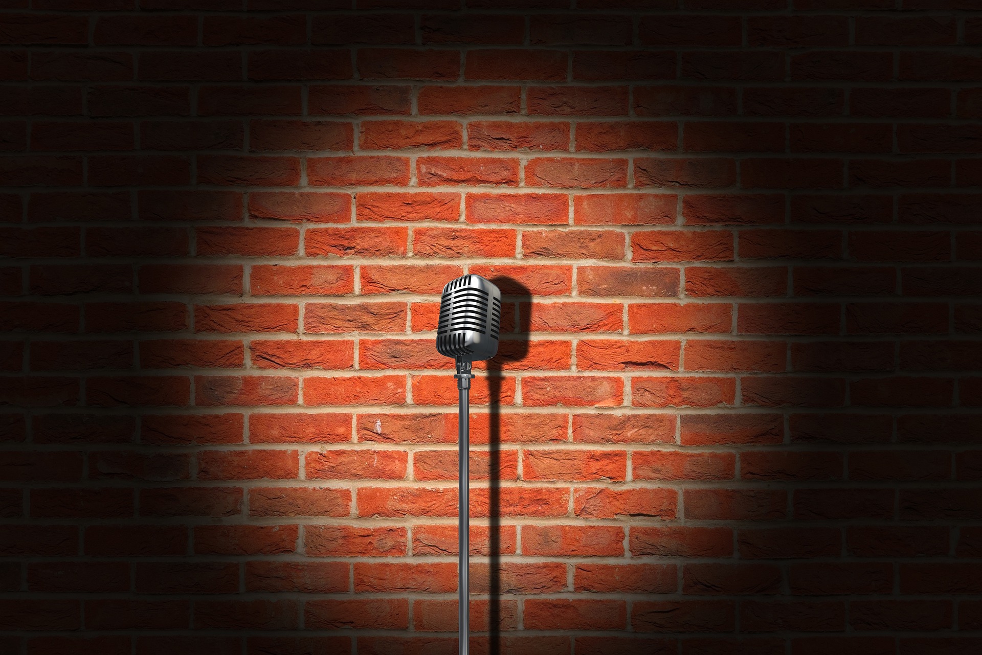 Comedy stand. Микрофон стендап. Открытый микрофон Stand up. Открытый микрофон стэндап. Фон стэндап открытый микрофон.