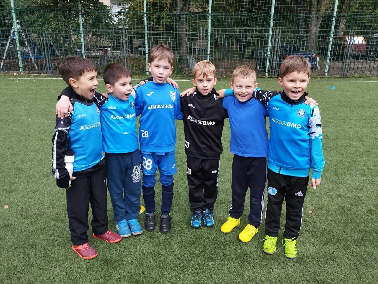 Воспитанники Футбольной школы «Адмирал—ВМФ» приняли участие в пятом туре регулярного столичного чемпионата. Фото: официальная страница Футбольной школы «Адмирал—ВМФ» в социальных сетях