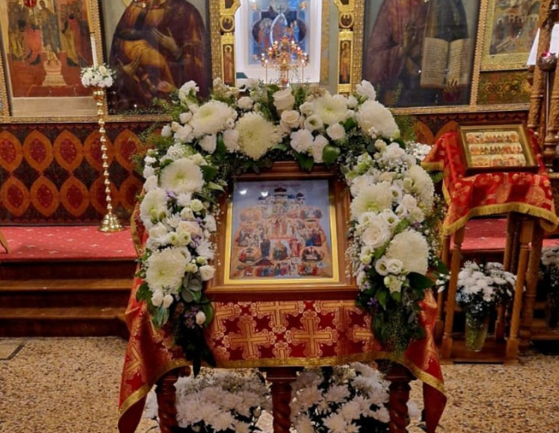 Литургию в честь праздника Воздвижения Креста Господня провели в Храме Усекновения в Дьяково. Фото: официальная страница Храма Усекновения в Дьяково в социальных сетях