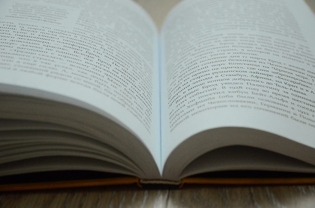 Мастер-класс в честь 110-летия со дня рождения Константина Симонова прошел в библиотеке №162 имени Константина Симонова. Фото: Анна Быкова, «Вечерняя Москва»