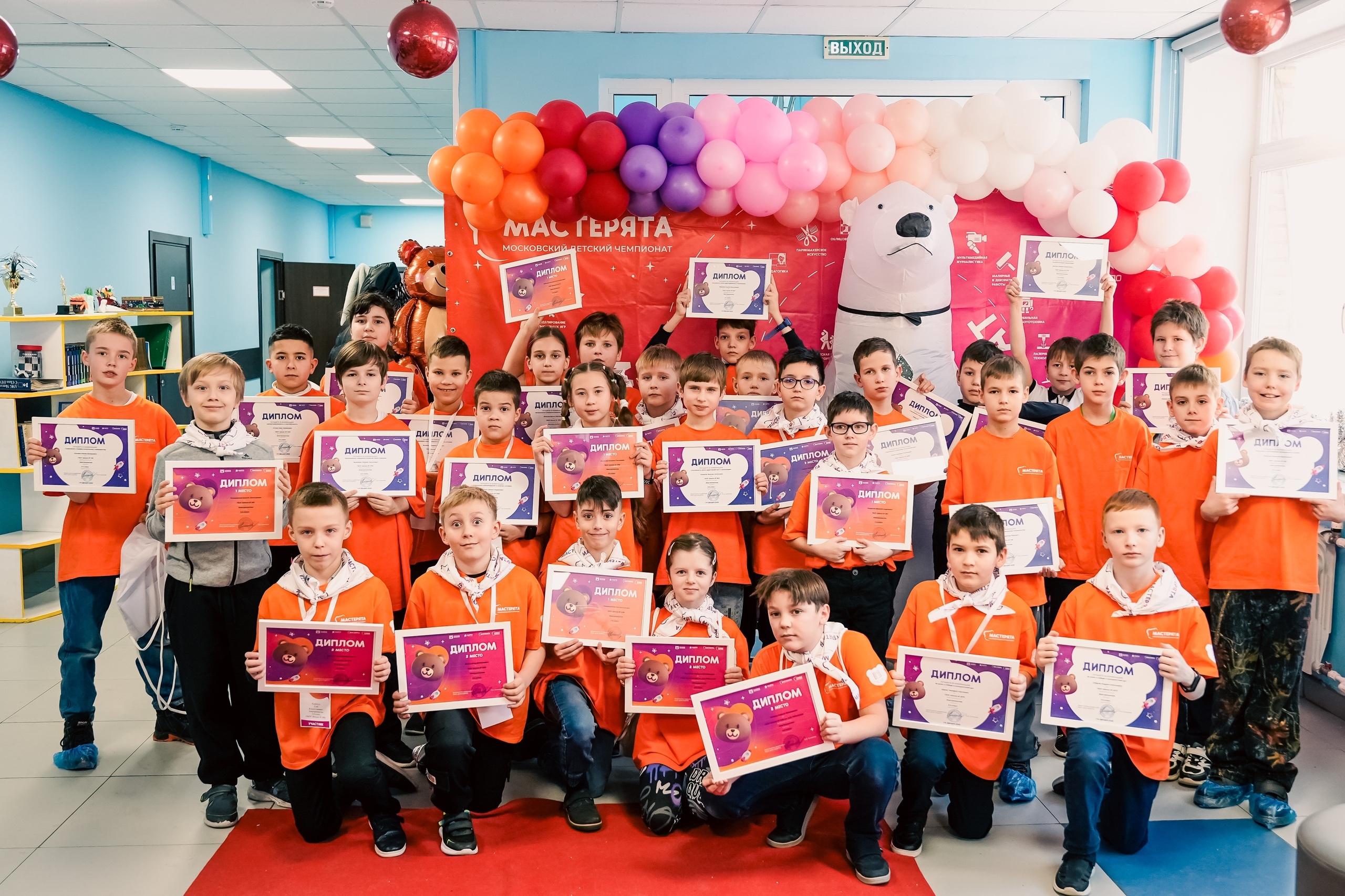 Чемпионат «Мастерята-2025» состоялся в Колледже связи №54 имени Петра Вострухина. Фото: официальная страница Колледжа связи №54 имени Петра Вострухина в социальных сетях